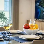 Fl6 Thelodge-2bed Terrace,garage By Homely * المليحة